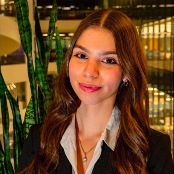 Charlotte Santarpia - Criminal Justice & Political Science (Pre-Law)