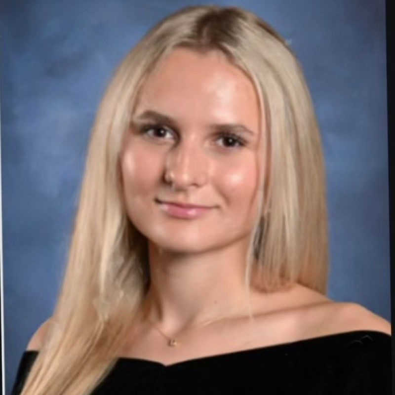Darya Radzevich - Political Science (Pre-Law)