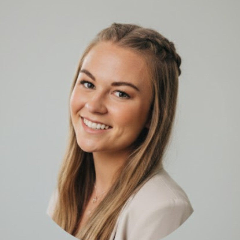 Elizabeth Howard - Political Science & Communications