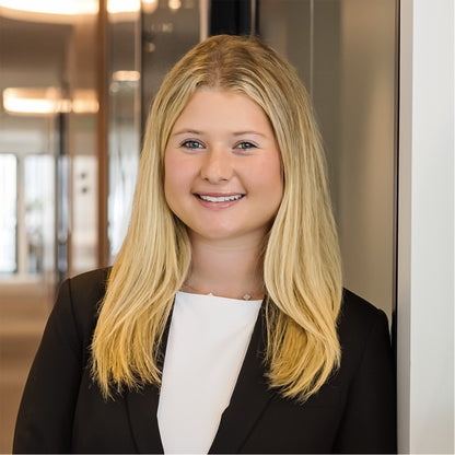 Ella Berman - Human and Organizational Development + Business/Study Abroad + Jewish Student Life