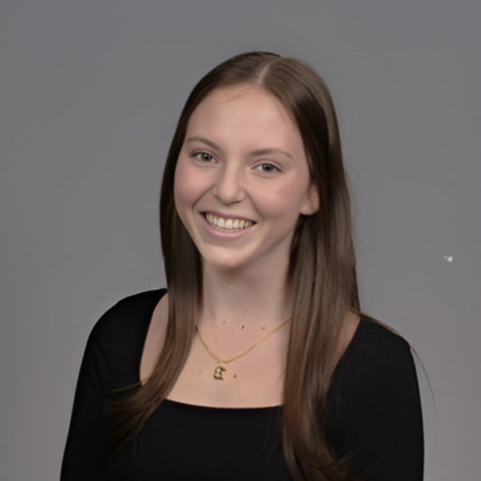 Emily E. - Media & Digital Communications