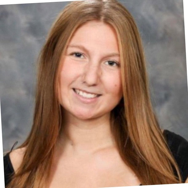 Hannah Davidson - Biology (Pre-Med)