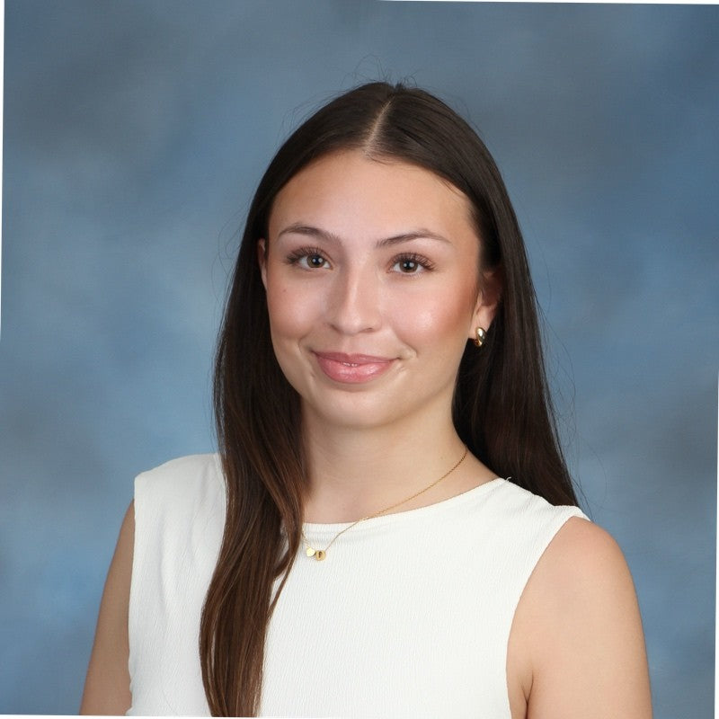 Isabella Archila - Business Management
