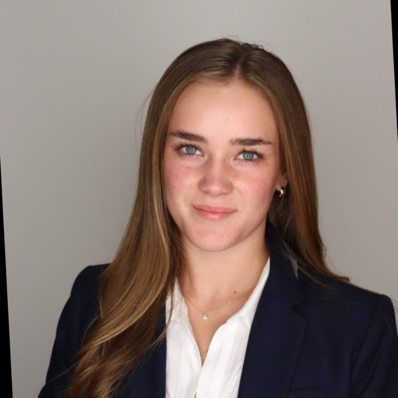 Lauren Weniger - Finance & Spanish