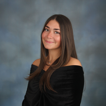 Olivia Balarezo - Intended major: Business Marketing