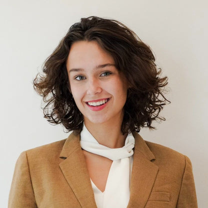 Sophia Anderson - Finance & Political Science + Mechanical Engineering