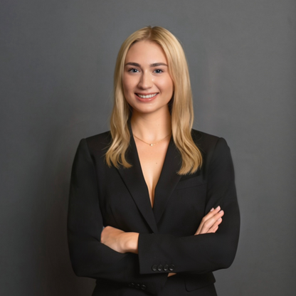 Tatiana Hlinka - Political Science & Business Administration